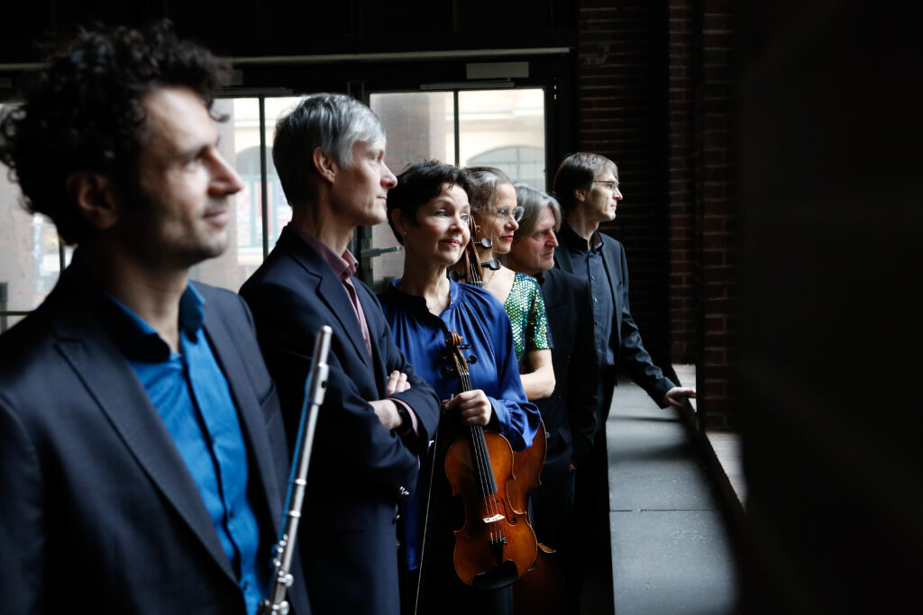 Cello, Dirigent, Ensemble, Ensemblemitglieder, Geige, KLarinette, Klassikfotografie, Klavier, Künstlerfotos, Musikerfotografie, Musikerfotos, Musikfotos, Oboe, Portraitfotografie, klassik