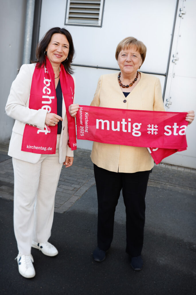 Veranstaltungsname, Ort, Persönlichekeiten