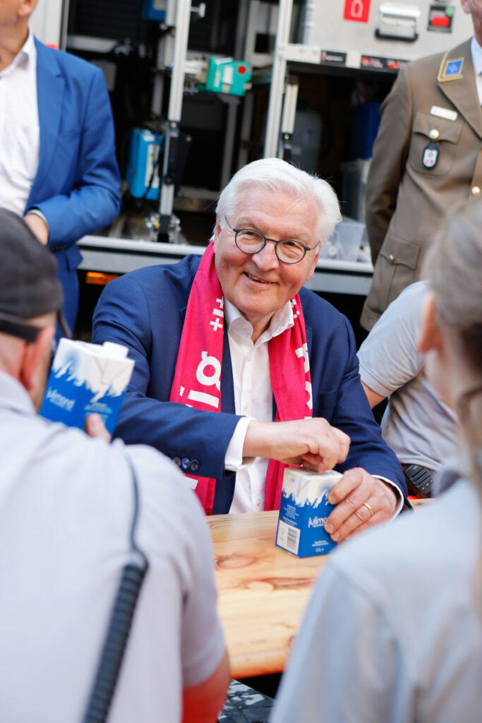 Veranstaltungsname, Ort, Persönlichekeiten