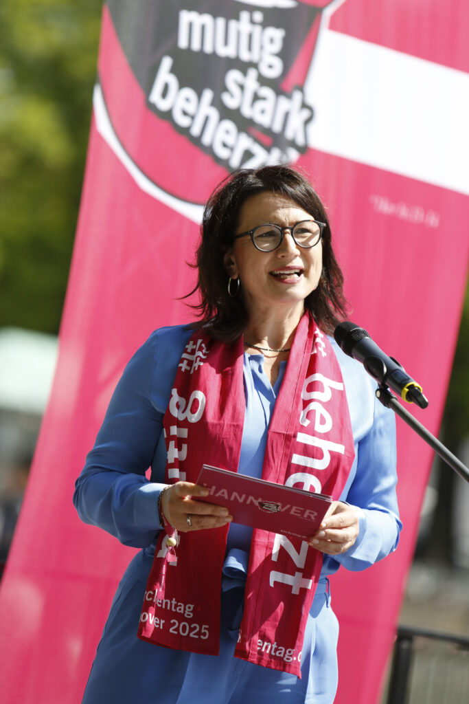 39DEKT_Gedenken_zu_Beginn_Mahjoub_002